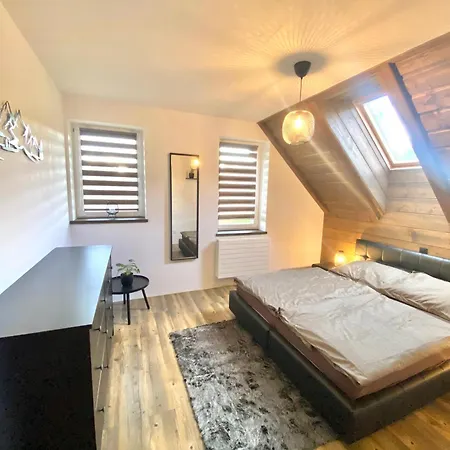 Psi Bouda Apartment